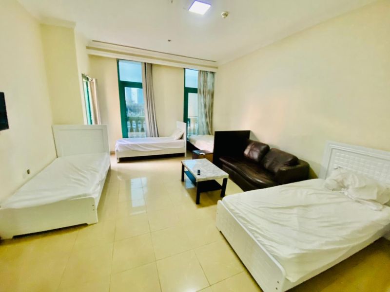 Bed Spaces Available For Males In Dubai Marina AED 1700 Per Month